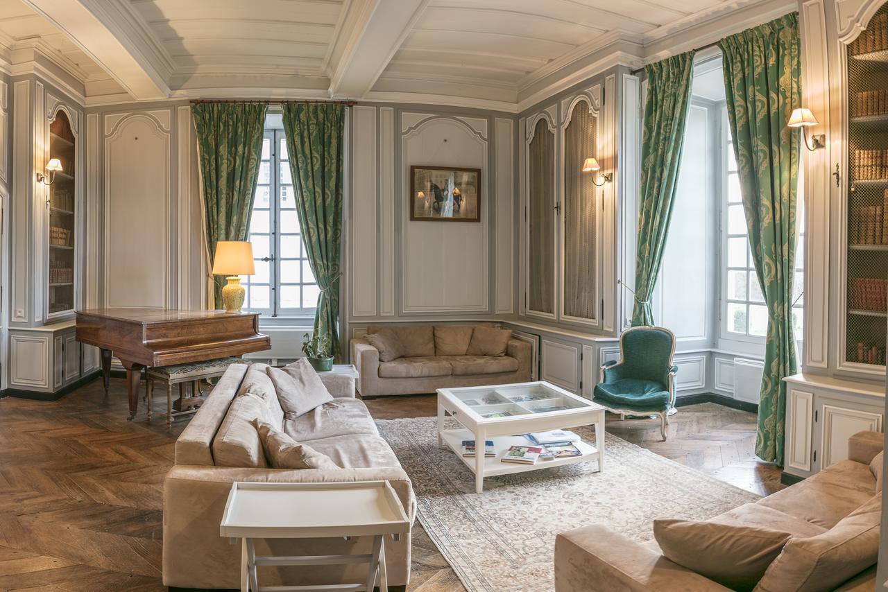Chambres D'Hotes Au Chateau De Gizeux Exteriér fotografie